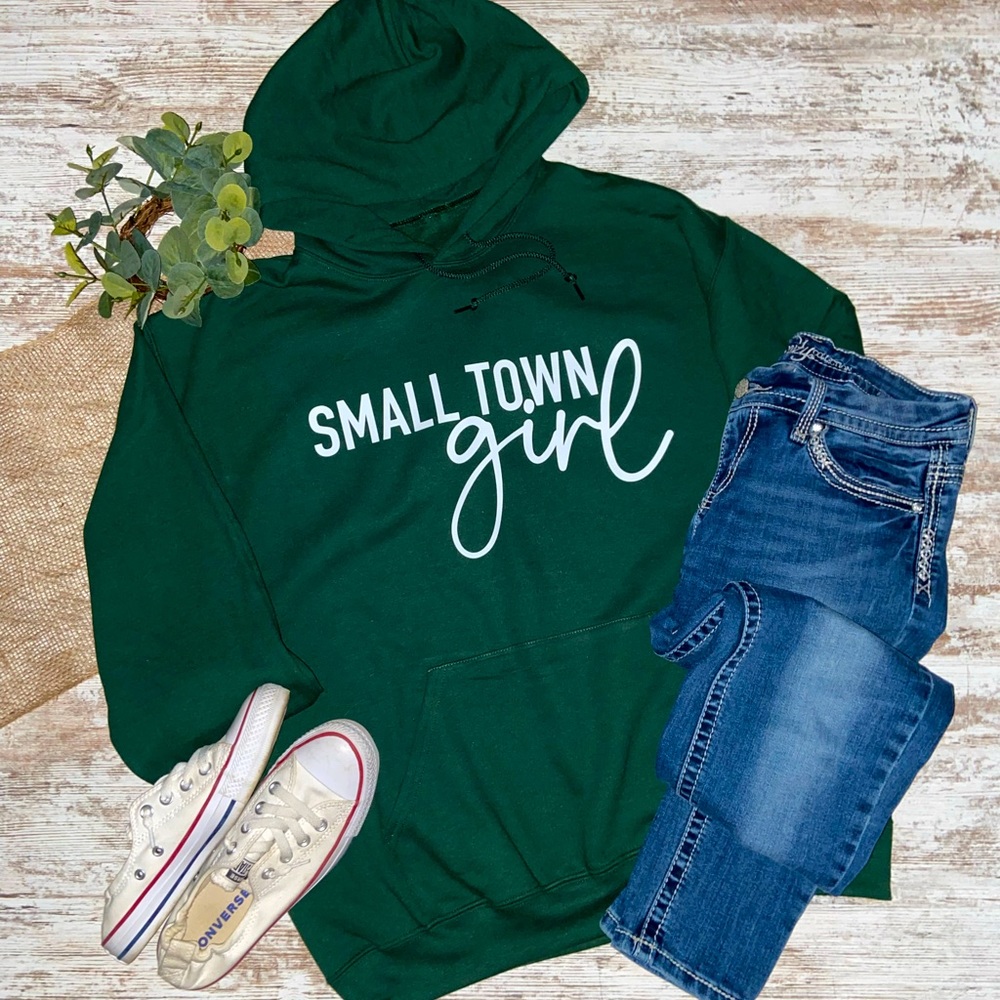 🌱small town girl hoodie🌱